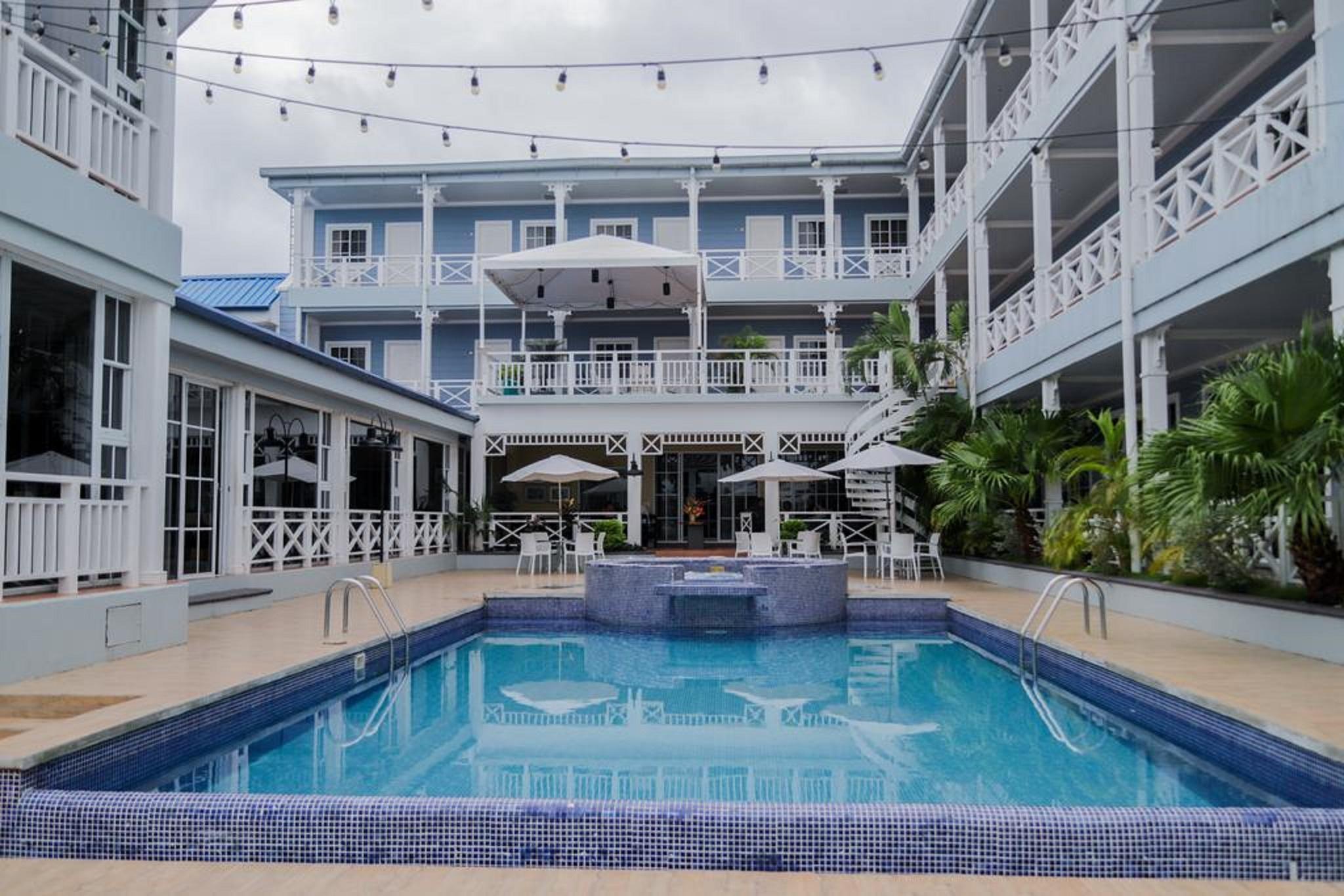 Hotel Casona Del Lago Flores Bagian luar foto